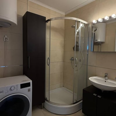 Location d’un appartement moderne de 2 pièces, 53 m², Zvezdara, Belgrade, Serbie